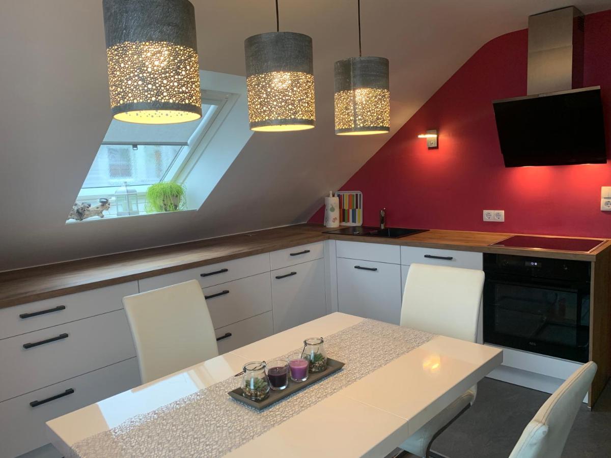 Tolle Ferienwohnung Mit Loggia In Schauenstein 100Qm Bei Hof An Der Saale Frankenwald Bagian luar foto