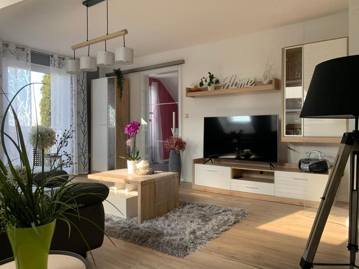 Tolle Ferienwohnung Mit Loggia In Schauenstein 100Qm Bei Hof An Der Saale Frankenwald Bagian luar foto