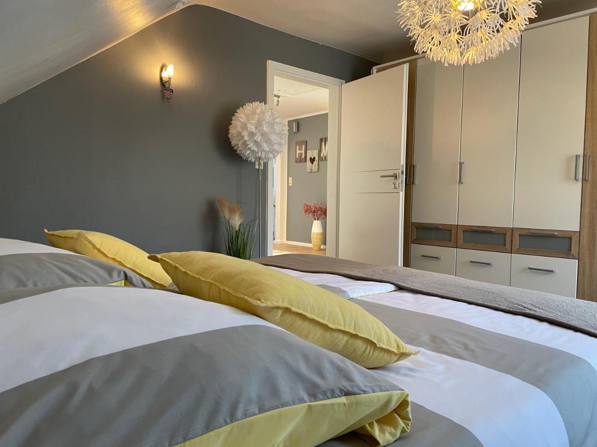 Tolle Ferienwohnung Mit Loggia In Schauenstein 100Qm Bei Hof An Der Saale Frankenwald Bagian luar foto