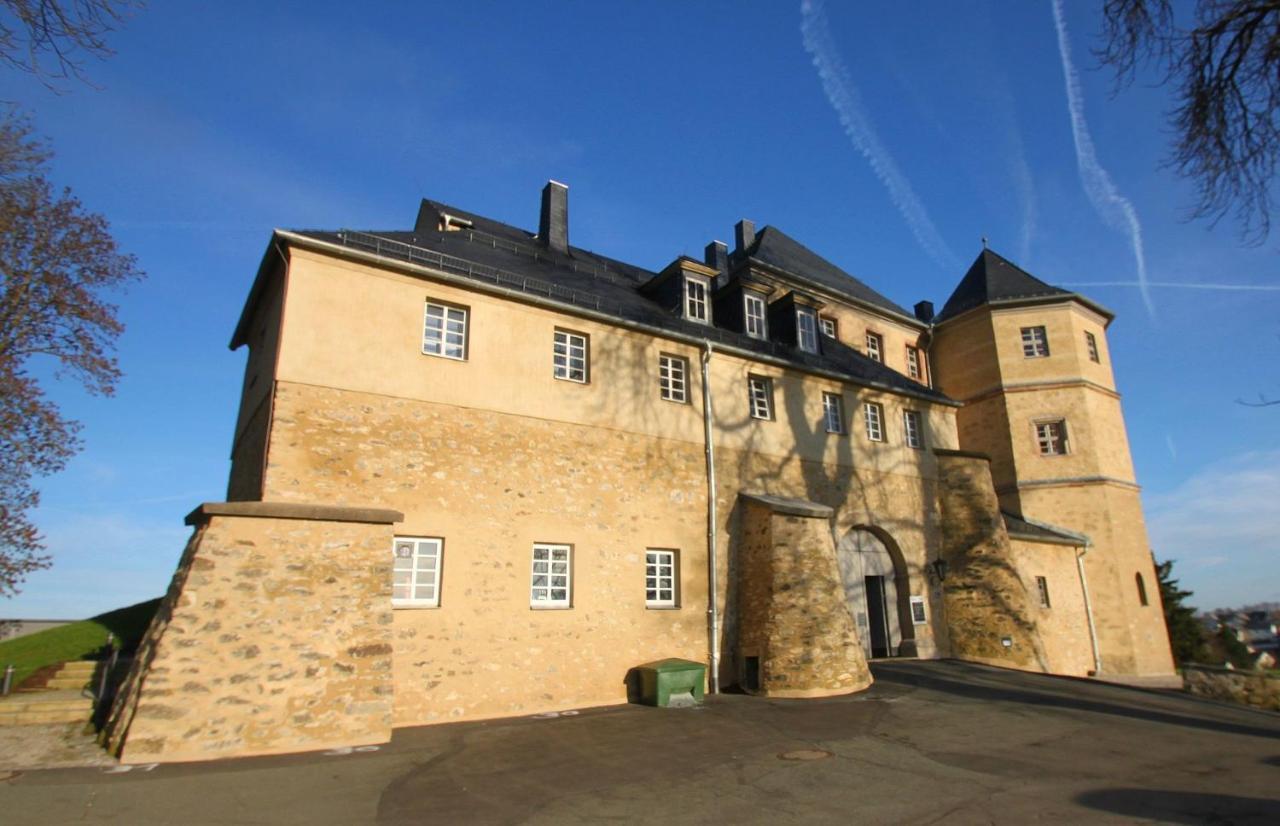 Tolle Ferienwohnung Mit Loggia In Schauenstein 100Qm Bei Hof An Der Saale Frankenwald Bagian luar foto